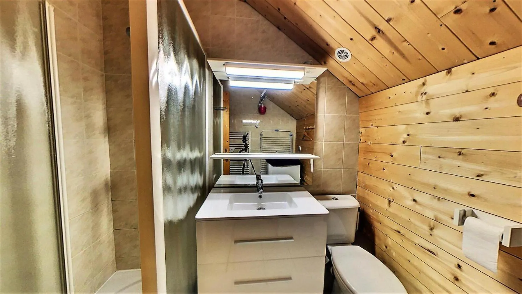 Residence La Louviere - Appartement Dans Chalet Pour 12, Proche Pistes Mae-6671 Villarembert Apartment