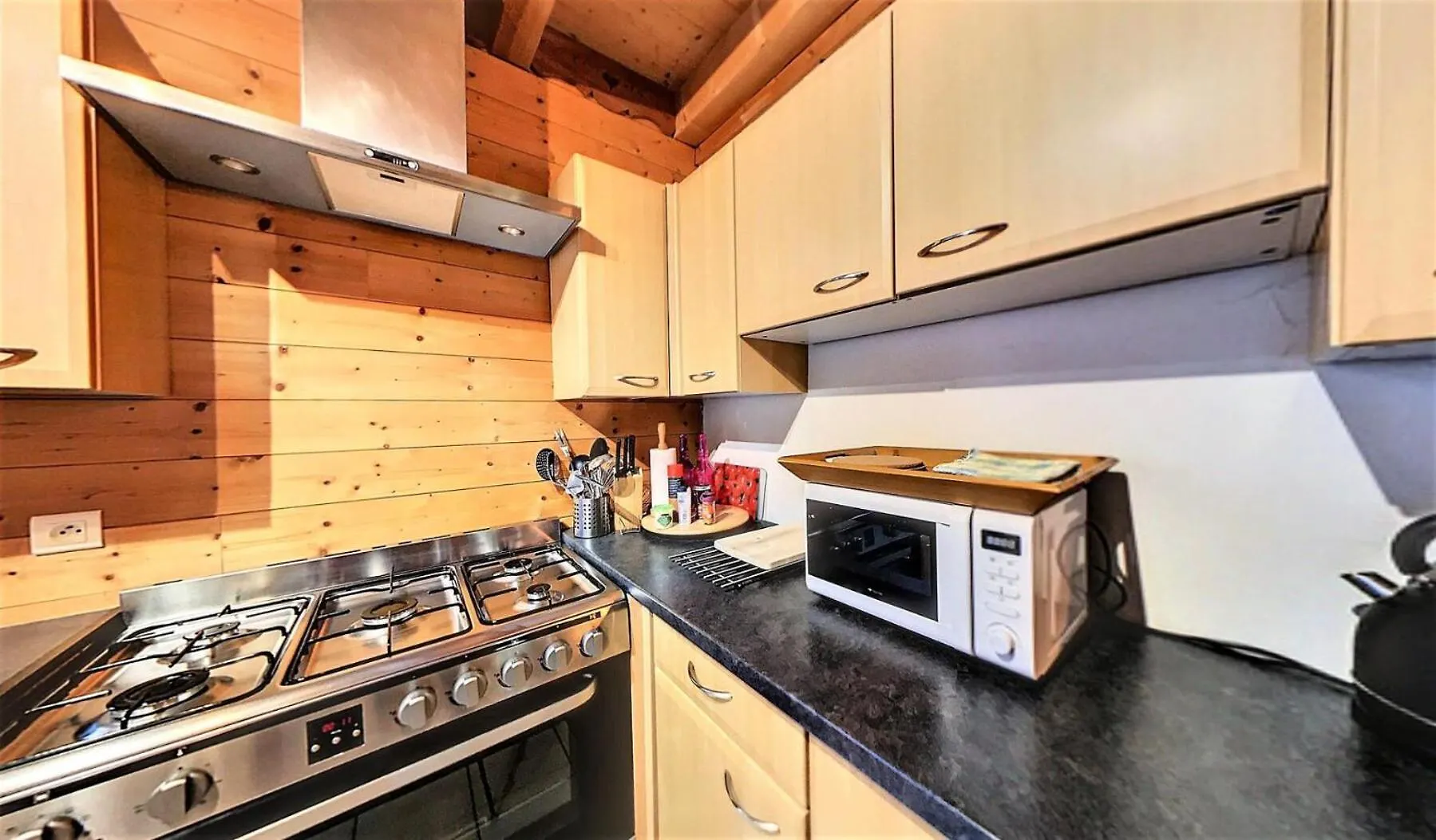 Residence La Louviere - Appartement Dans Chalet Pour 12, Proche Pistes Mae-6671 Villarembert 0*,